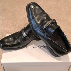 Calvin Klein dress shoes size 10